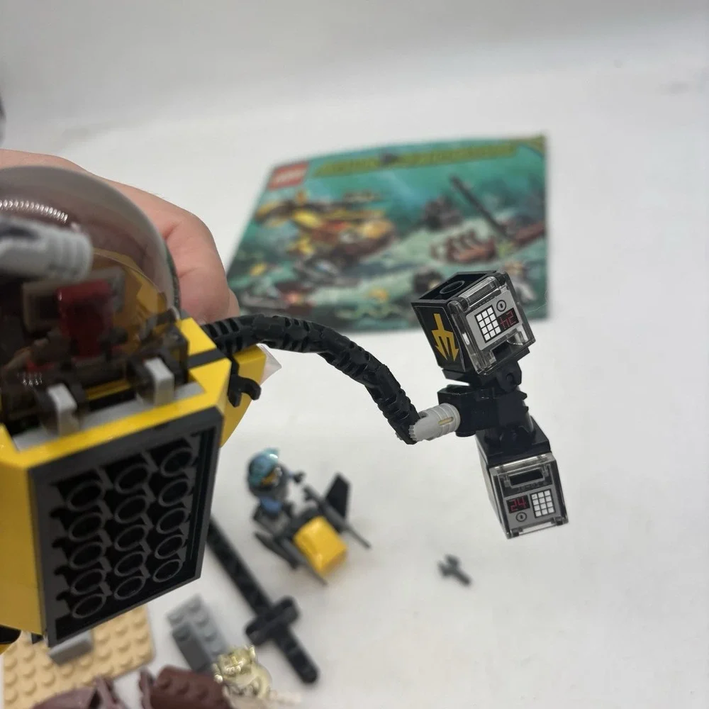 RARE Lego 7776 Aquazone Aquaraiders Shipwreck 99% Complete w/ Manual